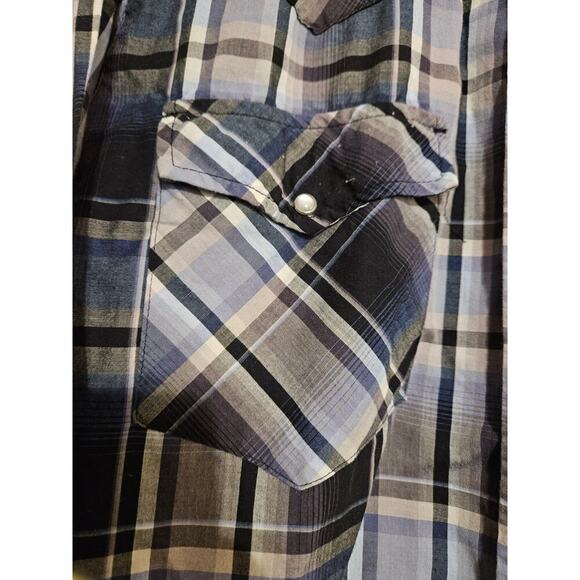 Bit and Bridle Long Sleeve Snap Button Country Shirt - Picture 5 of 6